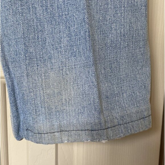 Levi's 505 Jeans 34x31 Men's Regular Fit Straight Leg Light Wash Red Tab Fraying - Picture 9 of 12